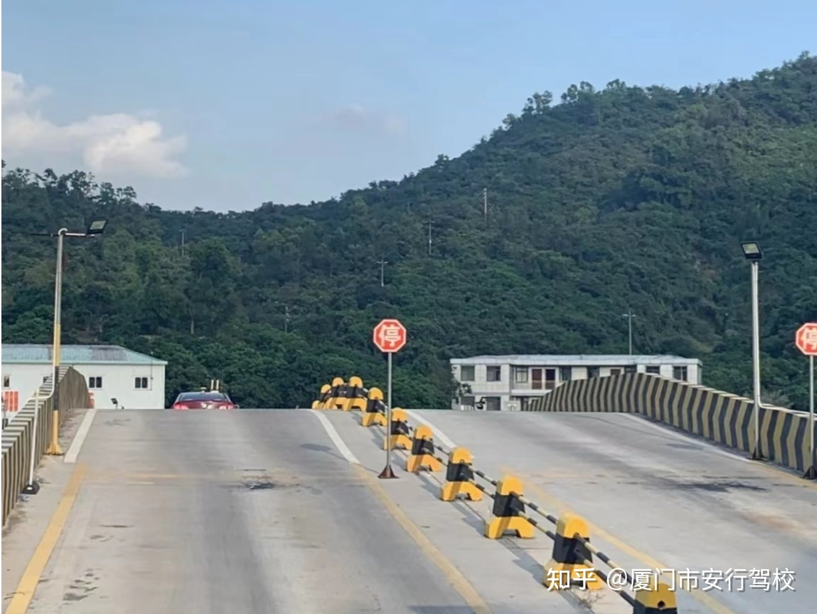 厦门集美c1驾校在哪里?厦门集美考c1需要多少钱?