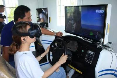 快跟晚报学车去,学费最低1元!没错,只要1块钱!这些品牌驾校任您挑