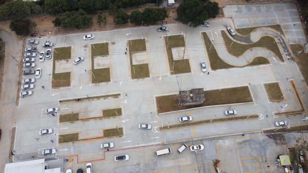 厦门集美选驾校、厦门集美学车多少钱?